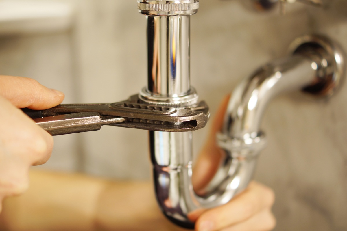 What Insurance Does a Plumbing Company Need?